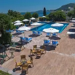 Alexandros Hotel