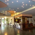 Alexandros Hotel 4*