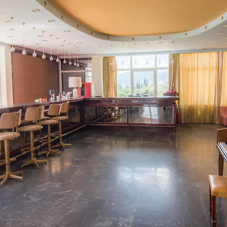 Alexandros 4* Perama (Corfu)