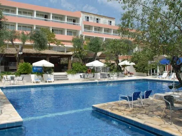 Alexandros Hotel 4*