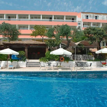 Alexandros Hotel 4*