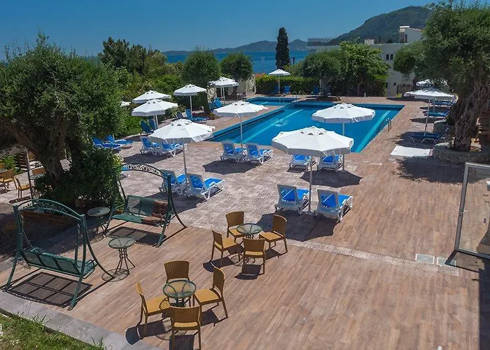 Alexandros Hotel