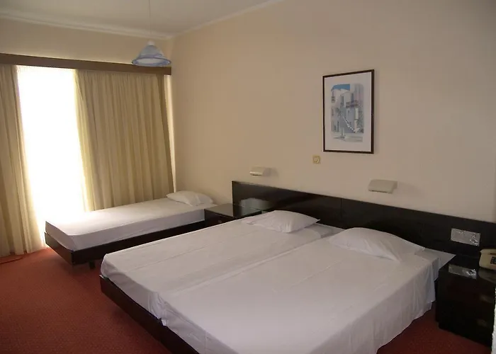 Alexandros Hotel