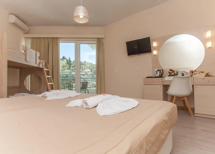 Alexandros 4* Perama (Corfu)